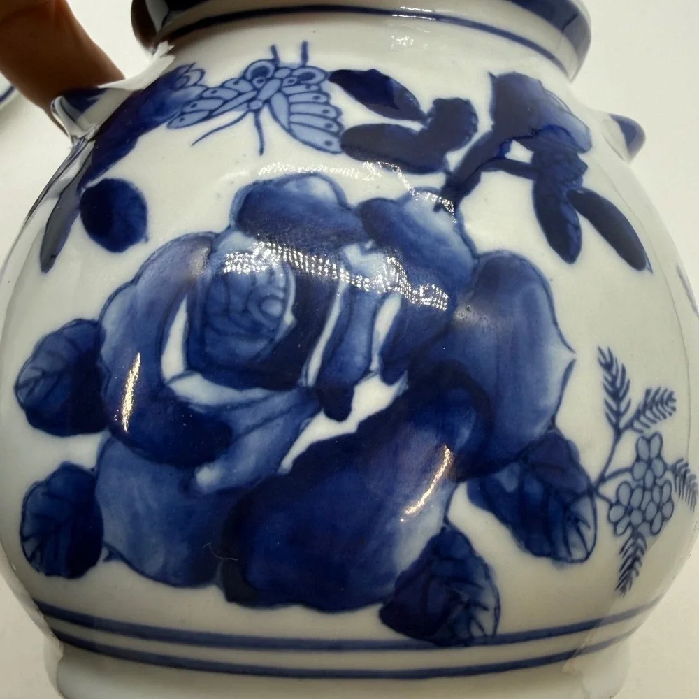 Vintage Blue and White Porcelain Ginger Jar Lidded Rose Butterfly Chinoiserie